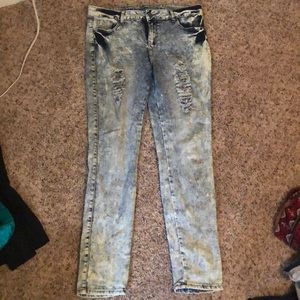 Distressed Jeans
